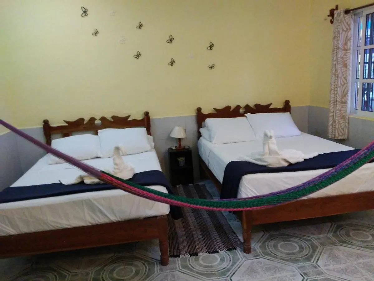 Posada Laury Isla Holbox Apartment