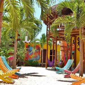  Albergue Tribu